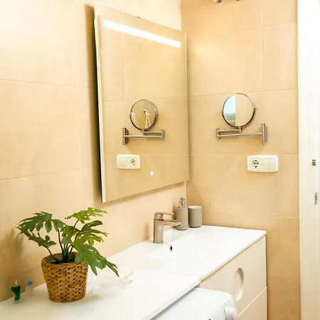 شقة Penthouse Lara تورّيفيِخا