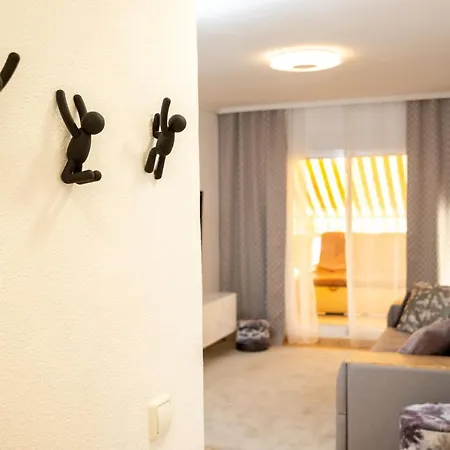 Penthouse Lara تورّيفيِخا