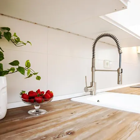 Penthouse Lara شقة *